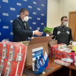 Сбор гуманитарной помощи для беженцев с Донбасса продолжается