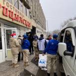 Единороссы передали в Ворошиловский ПВР гуманитарную помощь для детей
