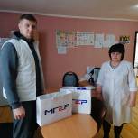 Одному из ФАПов Михайловского района активисты «Молодой Гвардии» оказали поддержку