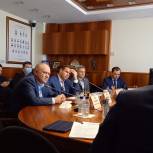 Депутат Госдумы Андрей Дорошенко прокомментировал ситуацию с введенными в отношении России санкциями и нивелированием социальных последствий