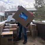 В Октябрьском районе продолжают собирать гуманитарную помощь для жителей Донецкой и Луганской народных республик