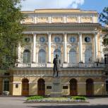 «Единая Россия» в Санкт-Петербурге помогает сиротам и детям, оставшимся без попечения родителей