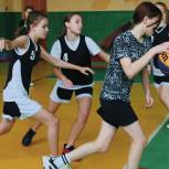 «Молодогвардейцы» организовали соревнования по стритболу в Батайске
