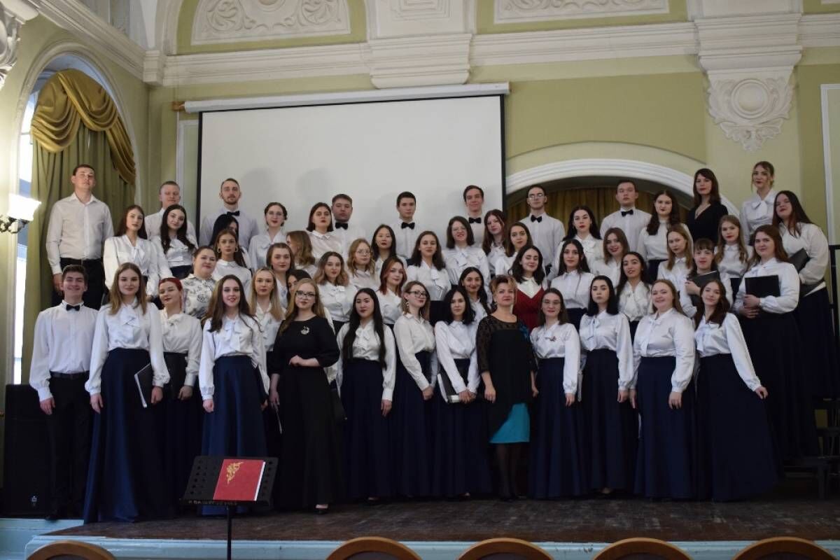 Педколледж красноярск. Красноярский педагогический колледж имени Горького. Красноярский педагогический колледж 1. КПК 1 им Горького Красноярск. Московский музыкально-педагогический колледж.