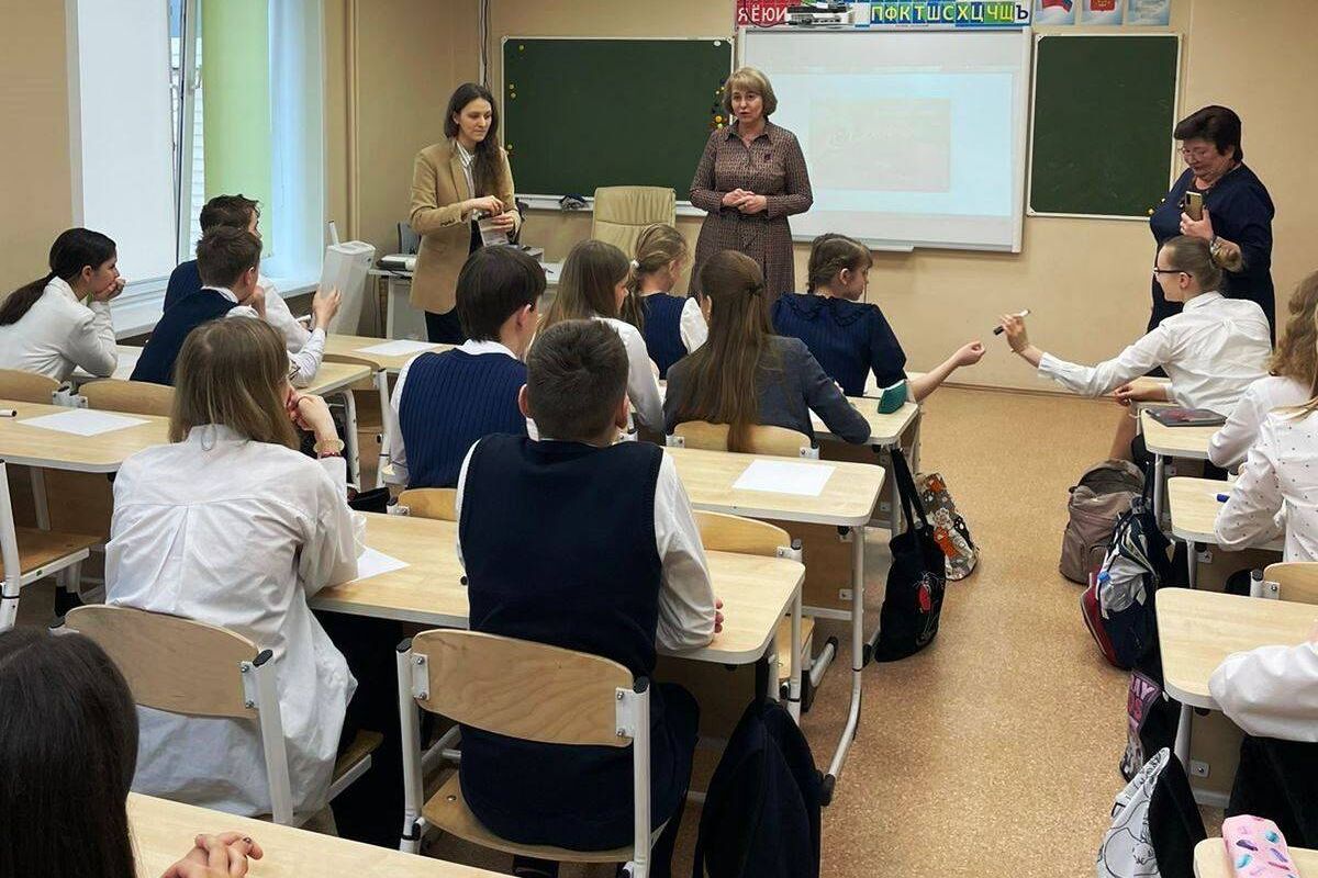 Ирина Рублевская: Мы должны учить детей правильной  коммуникации со школьной скамьи
