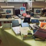 Более 100 тысяч книг собрано в Подмосковье для жителей новых регионов России