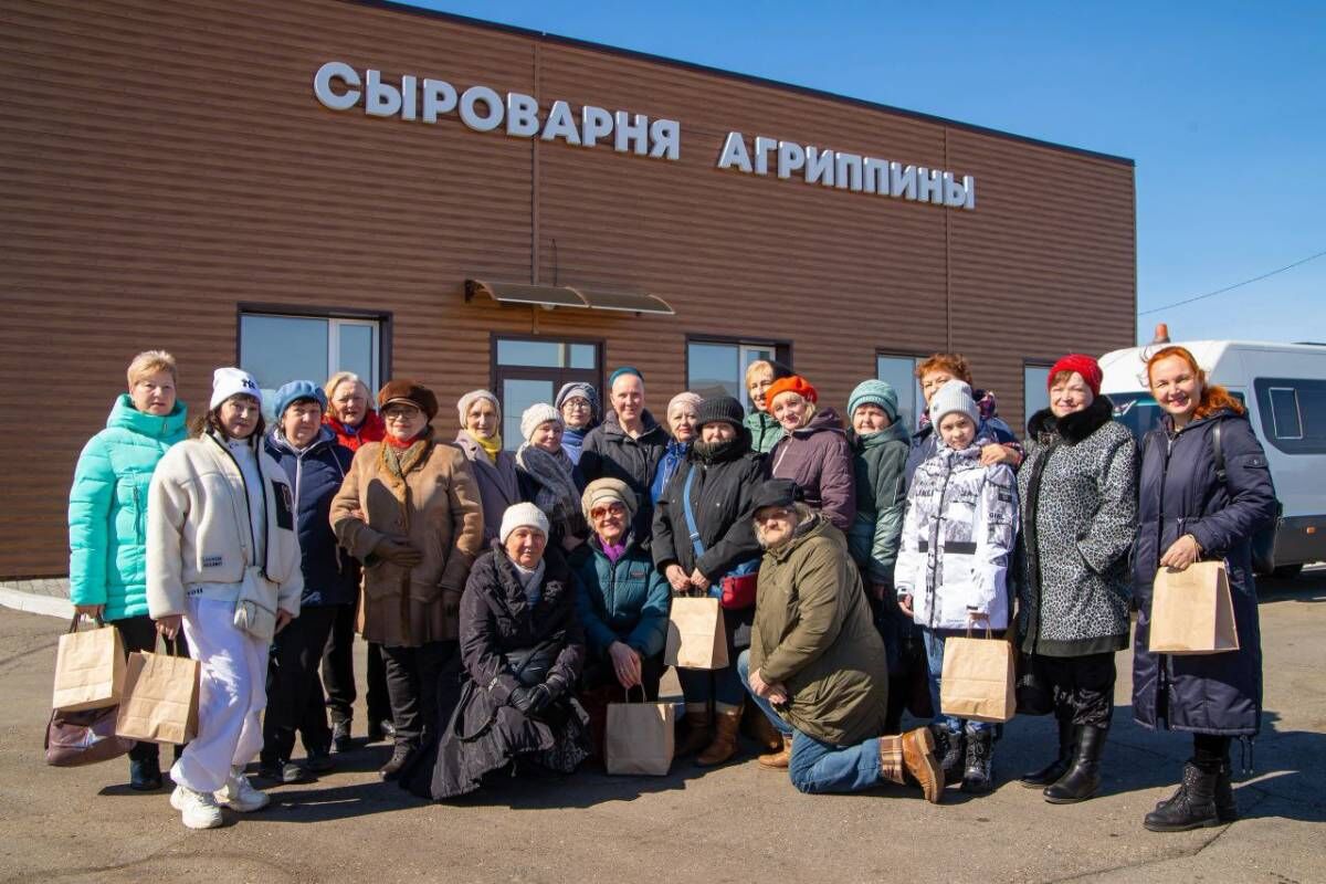 Пенсионеры Благовещенска побывали на экскурсии в сыроварне