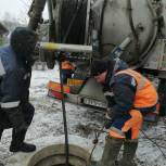 Депутат по округу №13 в Пскове взяла вопрос подтопления подвалов на ул. Текстильной на свой контроль