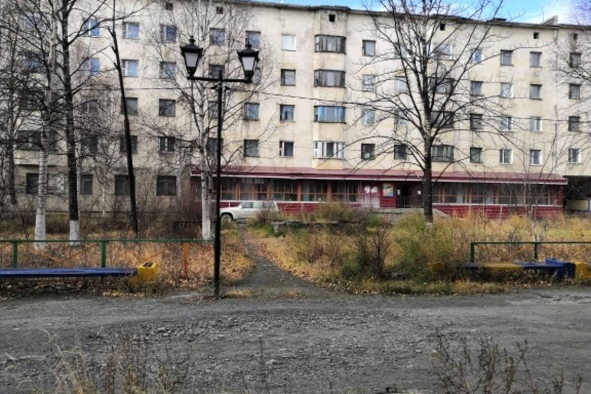 Благоустройство дворов и общественных мест: «Единая Россия» в Магаданской области участвует в формировании комфортной городской среды