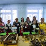 В зону СВО отправлена очередная партия окопных свечей с добрыми пожеланиями из Мари-Турекского района