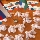 Школьники Шаранского района сделали талисманы для участников СВО