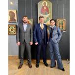 Региональное отделение партии поздравило художника Михаила Никольского с юбилеем