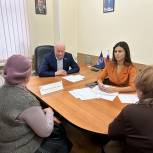 Александр Ковалев окажет помощь жителям региона по поступившим обращениям