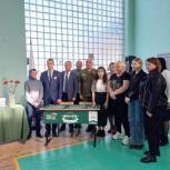 В честь Героя СВО в школе поселка Мокроус открыли «Парту Героя»