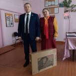 Виктор Горбунов провел встречи в Единый информационный день в Порецком округе