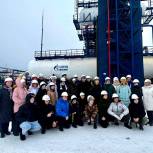 Алексей Ситников помог организовать для школьников урок профориентации на нефтегазовом промысле