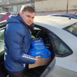 Депутат городской думы Алексей Сидоров передал гуманитарную помощь  в пункт временного размещения