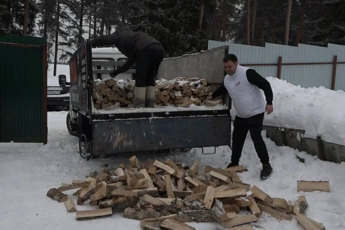 В Солнечногорске партийцы помогли семьям бойцов СВО