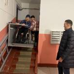 Инвалиду-колясочнику из Уссурийска помогли установить в доме пандус