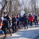 При участии сторонников «Единой России» в Октябрьском районе Ростова состоялся спортивный марафон