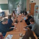 В Пскове начались занятия третьей группы волонтеров по образовательной программе  «Общий уход за пострадавшими/ранеными»