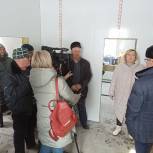 «Партийный десант» проконтролировал строительство ФАПа в Чулымском районе