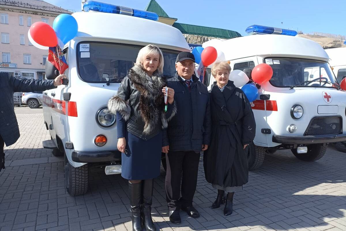 Районным больницам в Республике Алтай вручили новые автомобили скорой  помощи | 28.03.2023 | Новости Горно-Алтайска - БезФормата