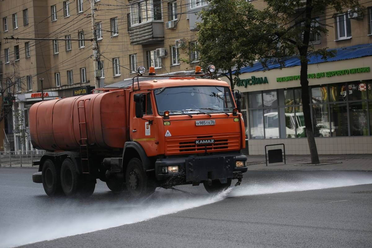 На обновление коммунальной техники в Воронежской области добавили 500 млн  рублей