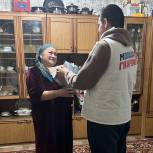 Молодогвардейцы Дагестана в Международный женский день посетили семьи мобилизованных