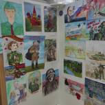 Более 500 юных москвичей приняли участие в конкурсе рисунка «С праздником, ZAщитник!»