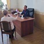 Саткинские депутаты провели личные приемы граждан