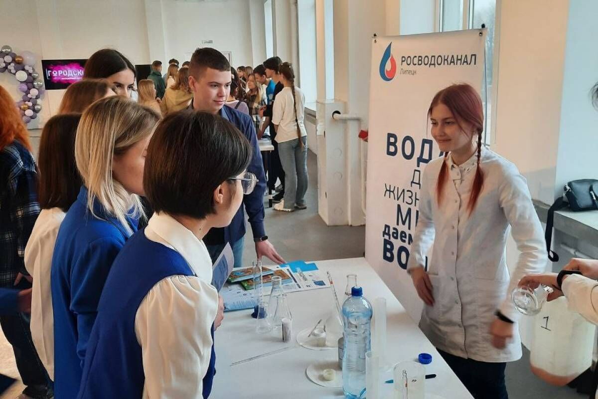 В Липецке прошел фестиваль «НаВОДнение»