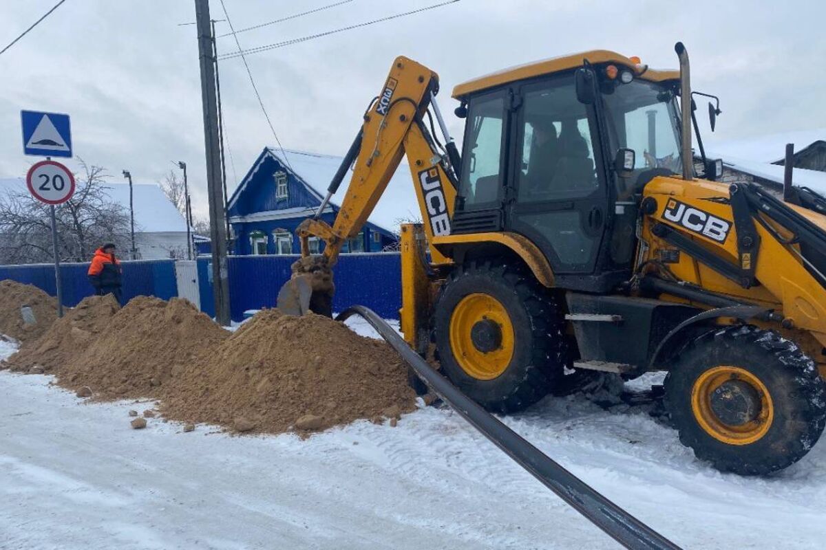 Работы по строительству внутрипоселкового газопровода в поселке Пыра  выполнены на 58%