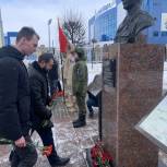 В Йошкар-Оле прошел памятный митинг с участием «Единой России»