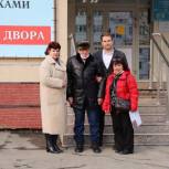 Медобследования, доставка дров, уборка снега: «Единая Россия» помогает семьям мобилизованных