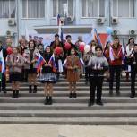 «Единая Россия» в Милютинском районе приняла участие в праздничном концерте «Крымская весна»