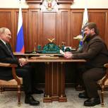 Владимир Путин поблагодарил военных из Чечни, которые находятся в зоне СВО