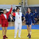 Юные брянские самбисты выявили сильнейших спортсменов на первенстве региона