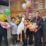 Роман Потоловский поздравил семью мобилизованного волгоградца с рождением дочери