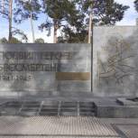 Партийцы Казани проверили состояние памятников города