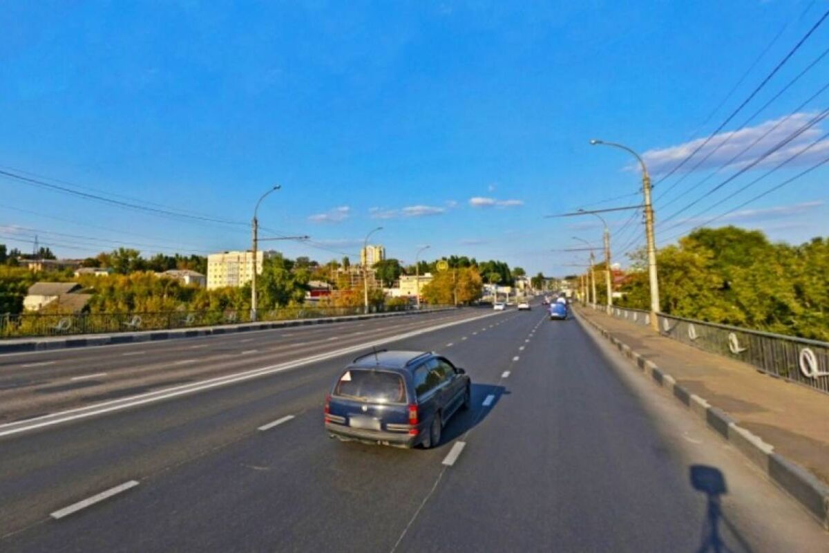 На Сокольском мосту начинаются ремонтные работы