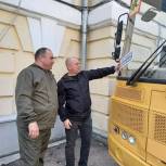 «Единая Россия» отправила из Ульяновской области школьные автобусы, канцтовары и оргтехнику в Лугутино (ЛНР)