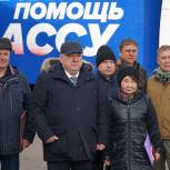 Шестой гуманитарный конвой отправил в зону спецоперации Герой России Владимир Шаманов
