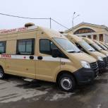 Новые мобильные ФАПы и машины скорой помощи передали в медучреждения Карелии