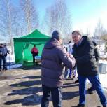 В Кемеровской области активисты «Единой России» приняли участие в мастер-классе по скандинавской ходьбе