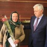 «Единая Россия» в Дагестане поздравила жен и матерей участников СВО