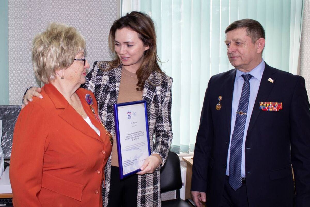 Депутат Лидия Новосельцева посетила Совет ветеранов в Новочеркасске