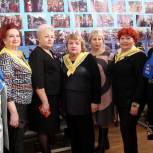 «Пятиточечники» и тактические носилки: уссурийские единороссы собирают необходимые вещи для фронта