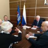 Александр Гуляков провел прием граждан в региональной общественной приемной партии