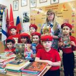 В ЗАТО Александровск собрали книги для Донбасса